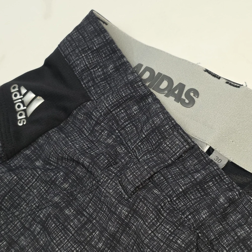 Adidas Ultimate365 Shorts Men's 30 Black Gray Grid Pattern Golf Stretch BC2549